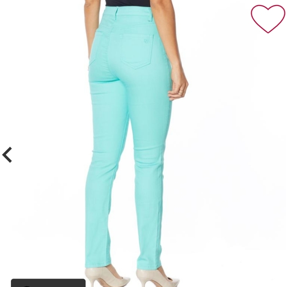 NWT DG2 by Diane Gilman Classic pull on Stretch Skinny Jeggings - Picture 2 of 9